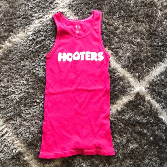 COPY - Like new medium hooters tank top - Picture 1 of 2